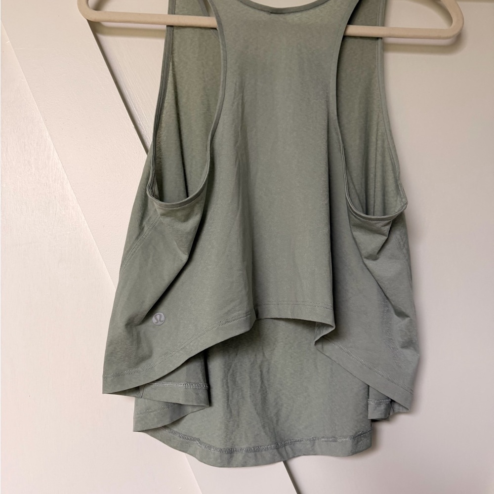 Lululemon lightweight Racerback Tank 6 - Picture 5 of 5